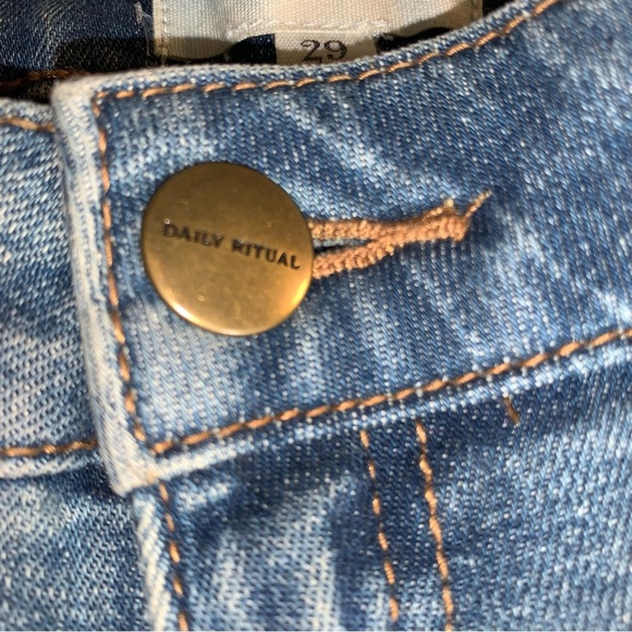 Daily ritual denim faded cut off jean shorts, high rise - Picture 7 of 7